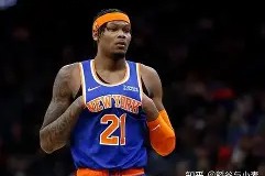 M6体育下载-尼克斯新秀各方面能力完善，逐渐融入球队体系(尼克斯选秀)