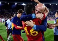 米6体育APP-欧国联冠军赛场悬念不断，豪门球队争夺荣耀的简单介绍