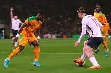 米6体育APP-四面楚歌，亚洲俱乐部足球比赛情势危急的简单介绍